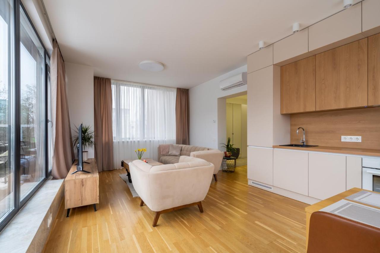 Apartment 1-bedroom Penthouse With Underground Parking *