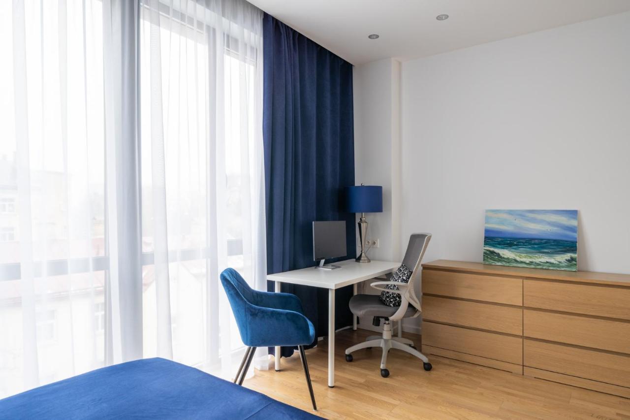 1-bedroom Penthouse With Underground Parking Apartment *