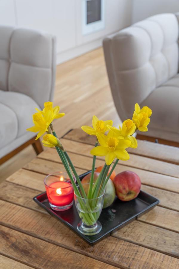 1-bedroom Penthouse With Underground Parking Apartment *