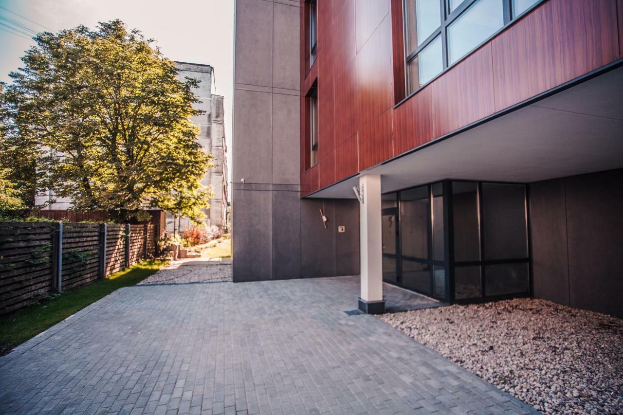 1-bedroom Penthouse With Underground Parking Apartment *